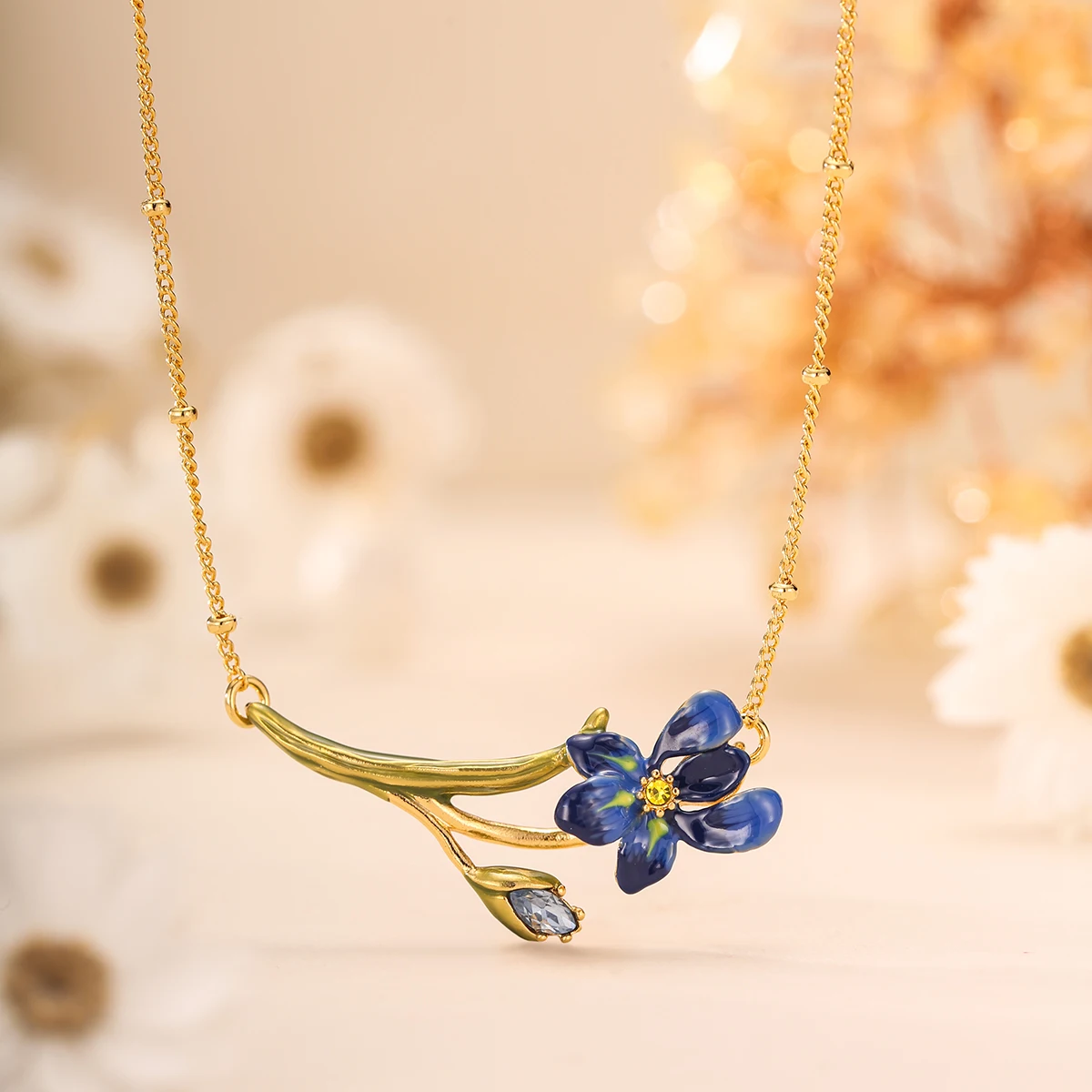 1Pc Fashion Luxury Enamel Glazed Blue Iris Pendant Necklace for Women Sweet Cute Party Jewelry Chic Girlfriend Gift
1Pc Fashion Luxury Enamel Glazed Blue Iris Pendant Necklace for Women Sweet Cute Party Jewelry Chic Girlfriend Gift