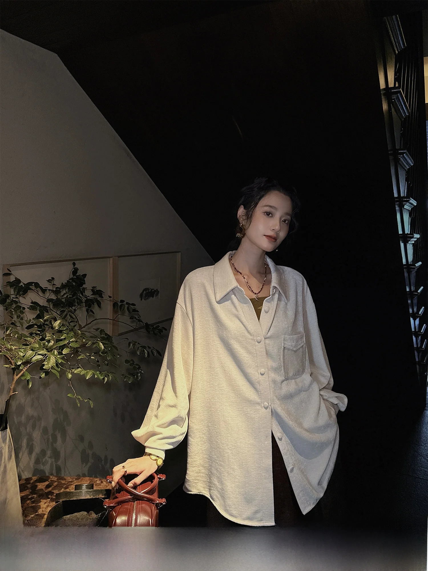 Sangji Black Flower South Lotus Thickened Retro Pocket Shirt Women's Fashionable Luxury Youthful Knitted Long Sleeve Winter S...
Sangji Black Flower South Lotus Thickened Retro Pocket Shirt Women's Fashionable Luxury Youthful Knitted Long Sleeve Winter S...