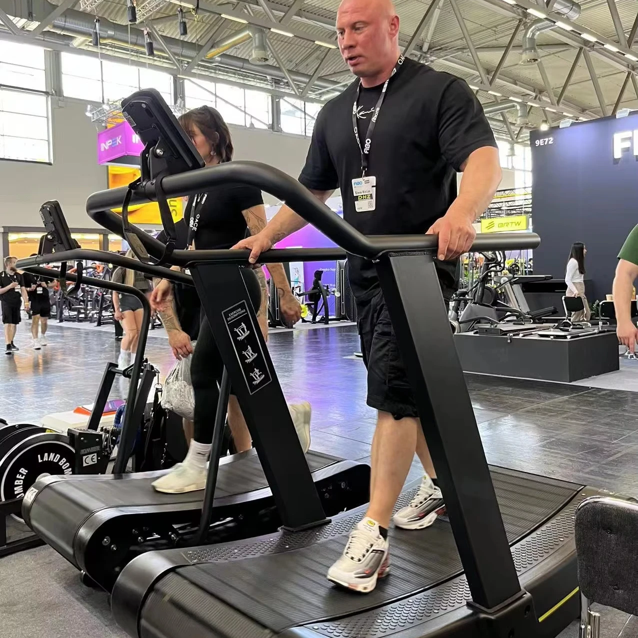 Curved CT300 Sport Fitness Home Treadmill Mini Walking
Curved CT300 Sport Fitness Home Treadmill Mini Walking