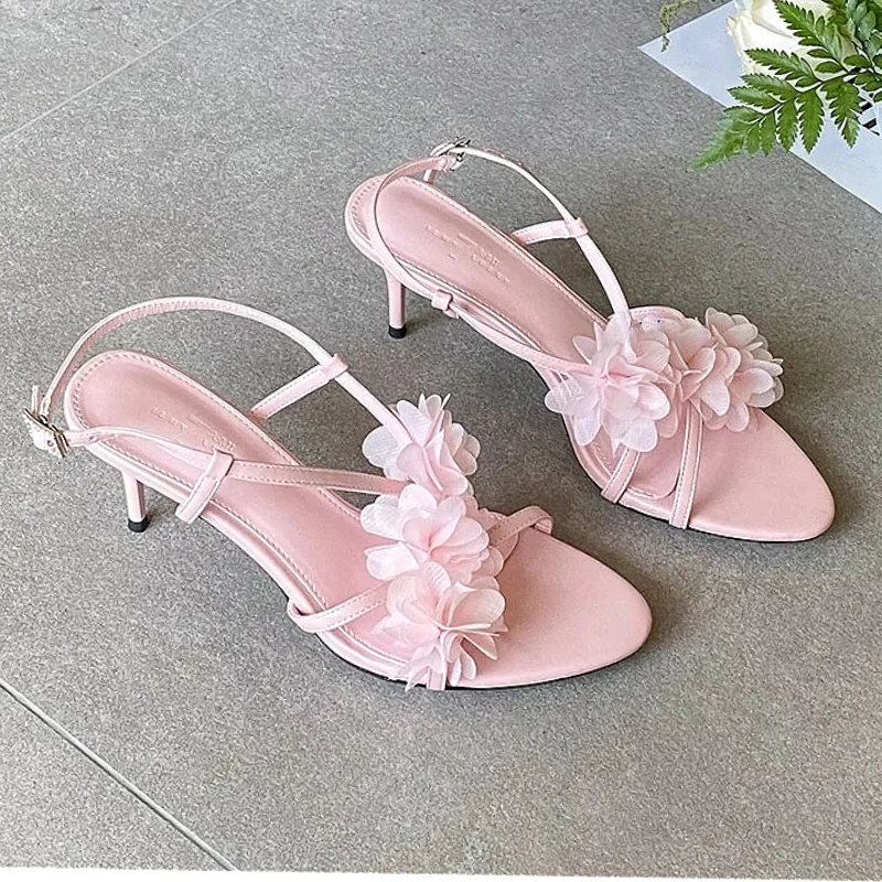 Designer Brand High Heels Women Flower Narrow Band Elegant Party Dress Shoes Fashion Round Toe Sexy Thin Heels Sandals Ladies
Designer Brand High Heels Women Flower Narrow Band Elegant Party Dress Shoes Fashion Round Toe Sexy Thin Heels Sandals Ladies