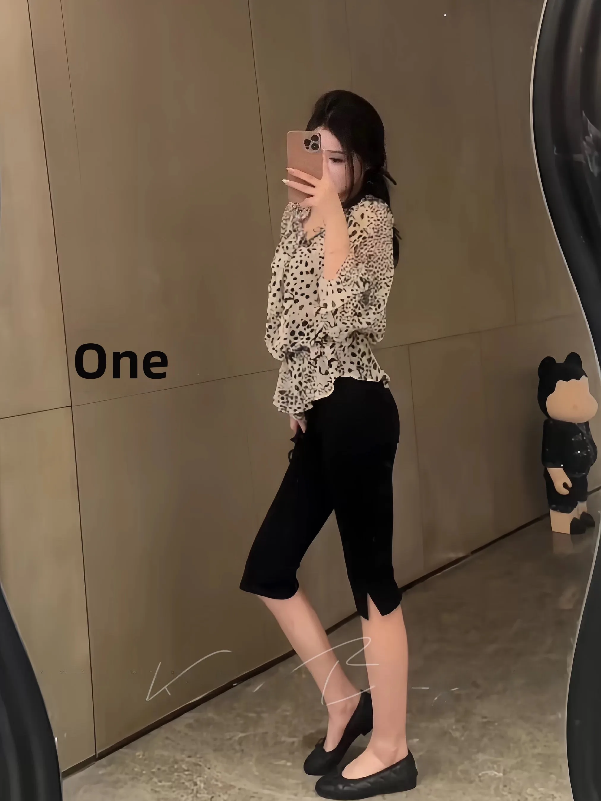 Capri High Waist Slim Fit Casual Split Denim Jeans High Elasticity Cotton Stretch Fabric Seven-Quarter Length Hip-Enhancing
Capri High Waist Slim Fit Casual Split Denim Jeans High Elasticity Cotton Stretch Fabric Seven-Quarter Length Hip-Enhancing