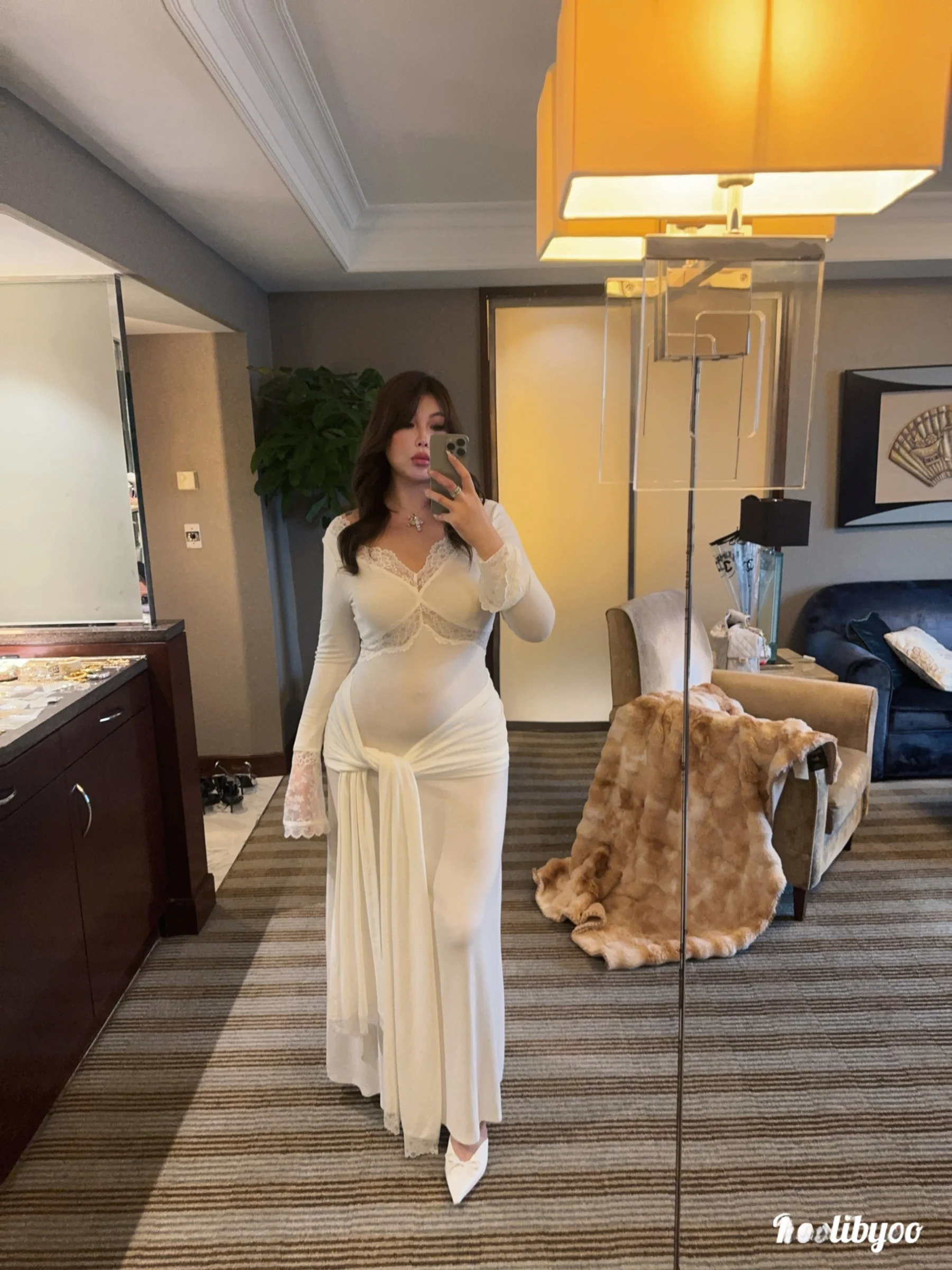 Сексуальное и элегантное платье больших размеров с кружевными вставками и V-образным вырезом, с завышенной талией, от Boolibyoo. Удобное, из смесового хлопка, с высокой эластичностью, облегающее фигуру.
Сексуальное и элегантное платье больших размеров с кружевными вставками и V-образным вырезом, с завышенной талией, от Boolibyoo. Удобное, из смесового хлопка, с высокой эластичностью, облегающее фигуру.