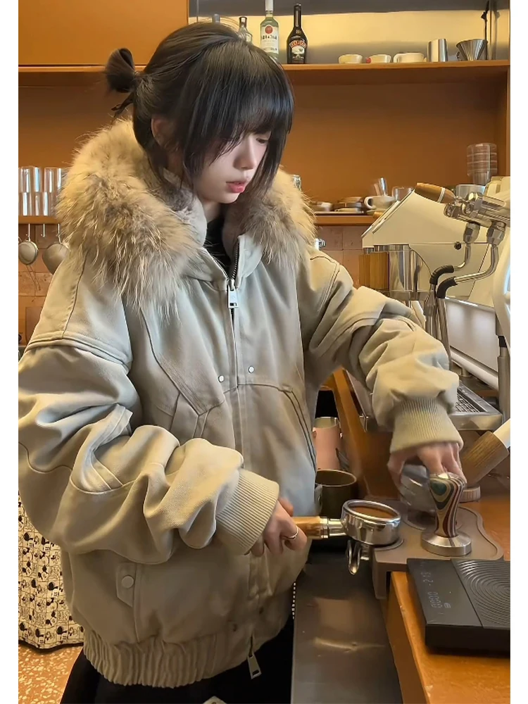 Мужская зимняя куртка из канваса на флисовой подкладке с капюшоном, из стираного хлопка, в американском стиле, молодежная, повседневная, с длинными рукавами, на молнии
Мужская зимняя куртка из канваса на флисовой подкладке с капюшоном, из стираного хлопка, в американском стиле, молодежная, повседневная, с длинными рукавами, на молнии