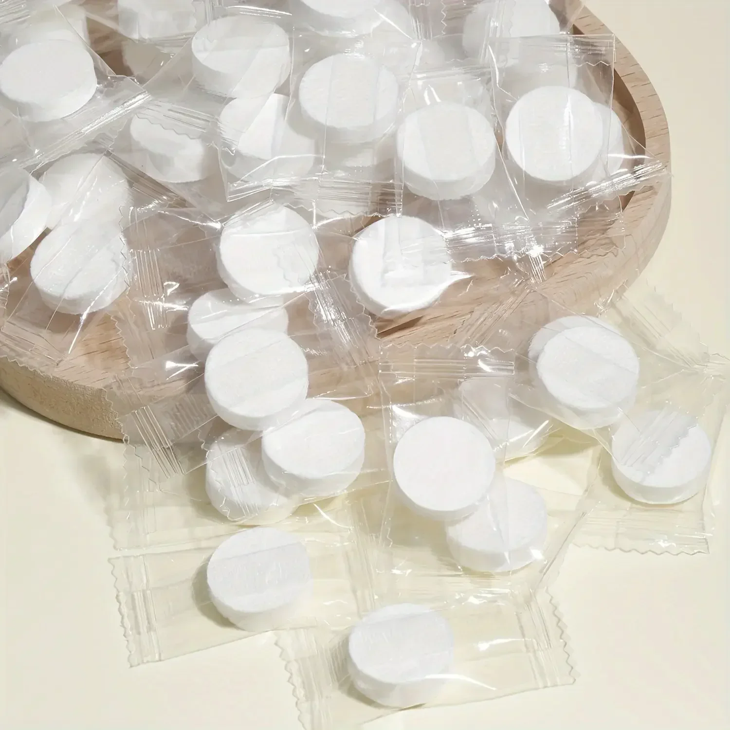 100 PCS Mini Compressed Towel Disposable Capsules Towel Magic Face Care Tablet Outdoor Travel Cloth Wipes Paper Tissue
100 PCS Mini Compressed Towel Disposable Capsules Towel Magic Face Care Tablet Outdoor Travel Cloth Wipes Paper Tissue