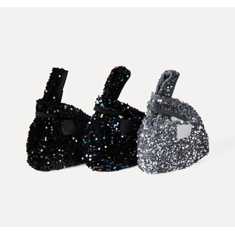 Korean Version New Light Luxury Sequin Handheld Bag High-end Small Square Design Fashion Trendy Simple Handbag For Women
Korean Version New Light Luxury Sequin Handheld Bag High-end Small Square Design Fashion Trendy Simple Handbag For Women