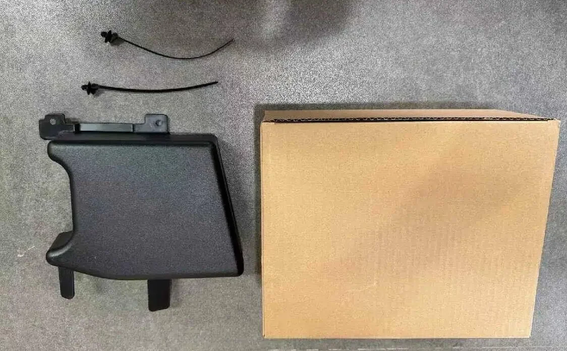 For Dodge Challenger 2015-2022 ABS Pump Cover 68272122AA 
For Dodge Challenger 2015-2022 ABS Pump Cover 68272122AA