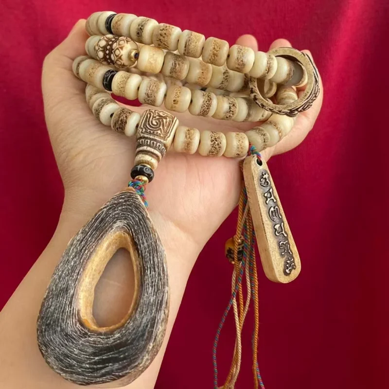 Unisex camel bone retro-style crackled pattern old-style Tibetan cow bone 108-bead set
Unisex camel bone retro-style crackled pattern old-style Tibetan cow bone 108-bead set