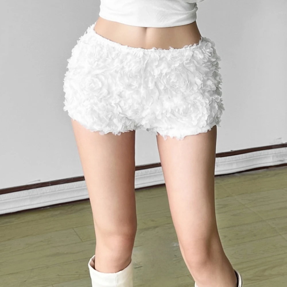 Женские мини-шорты SylCue с 3d цветочным украшением, 2026, новый стиль, узкие шорты с низкой талией и запахом на бедрах, милая уличная мода для девочек, элегантный низ
Женские мини-шорты SylCue с 3d цветочным украшением, 2026, новый стиль, узкие шорты с низкой талией и запахом на бедрах, милая уличная мода для девочек, элегантный низ