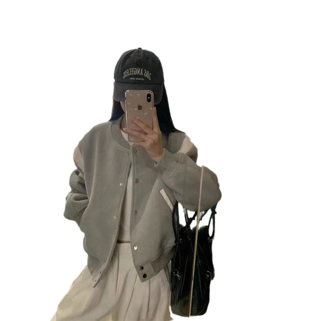 Early Autumn Baseball Uniform Jacket for Women 2025 Spring and Autumn New Hot Small Loose Jacket
Early Autumn Baseball Uniform Jacket for Women 2025 Spring and Autumn New Hot Small Loose Jacket