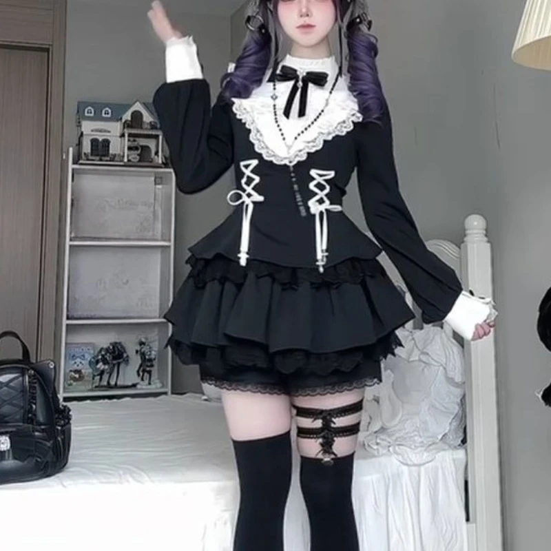 Sweet Cool Spliced O Neck Long Sleeve Slim Waist Harajuku Dress Gothic High Street Women Shorts Y2k Aesthetic 2 Piece Sets
Sweet Cool Spliced O Neck Long Sleeve Slim Waist Harajuku Dress Gothic High Street Women Shorts Y2k Aesthetic 2 Piece Sets