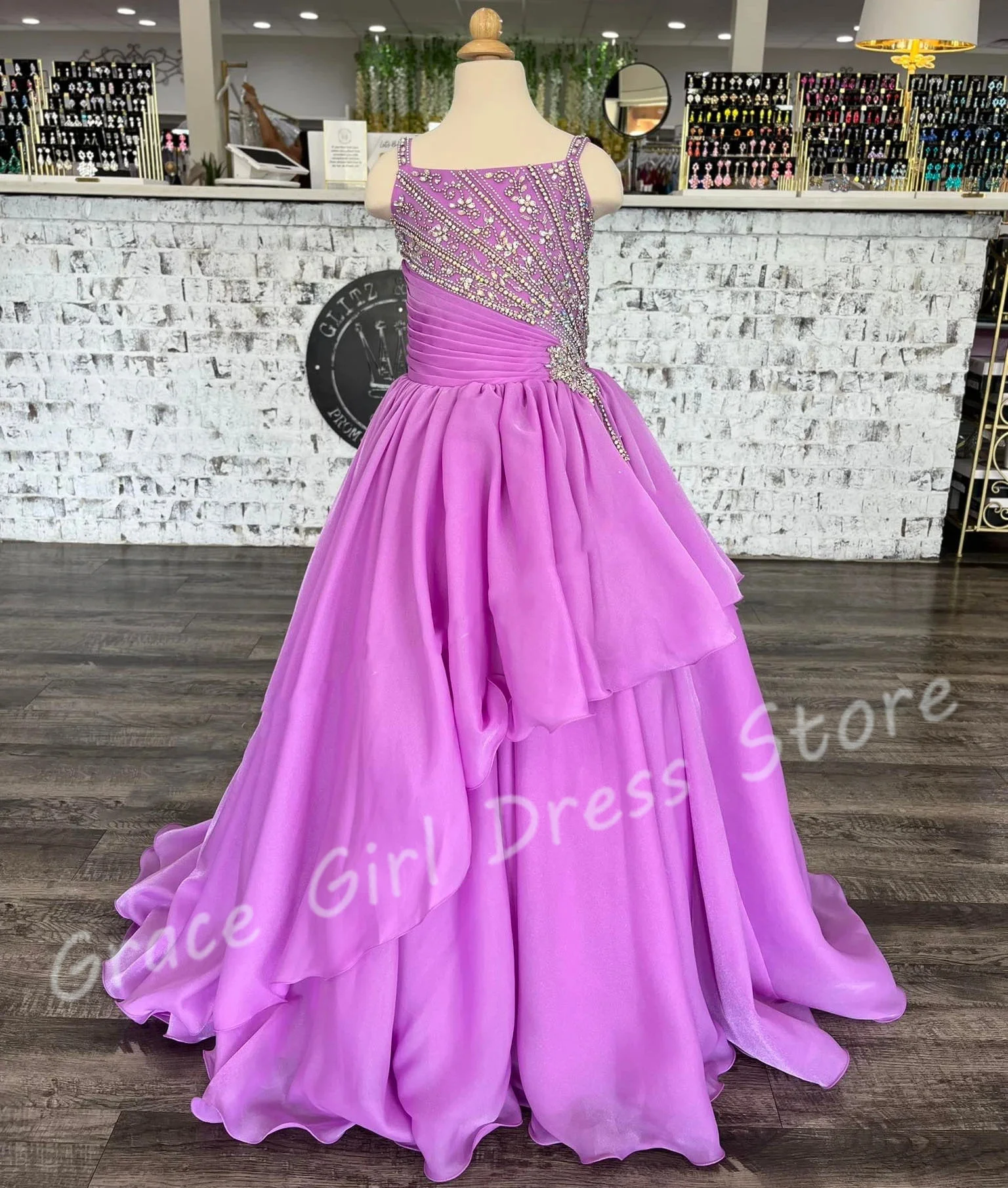 Customized Fuchsia Flower Girl Dresses For Wedding Shiny Crystal Tiered Floor Length Luxury Princess Birthday Evening Party Gown
Customized Fuchsia Flower Girl Dresses For Wedding Shiny Crystal Tiered Floor Length Luxury Princess Birthday Evening Party Gown
