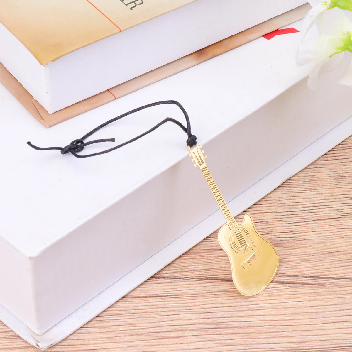 6pcs Metal Musical Instrument Bookmarks Premium Bookmarks For Stationery Gift Lovers Violin Guitar Harp Each
6pcs Metal Musical Instrument Bookmarks Premium Bookmarks For Stationery Gift Lovers Violin Guitar Harp Each