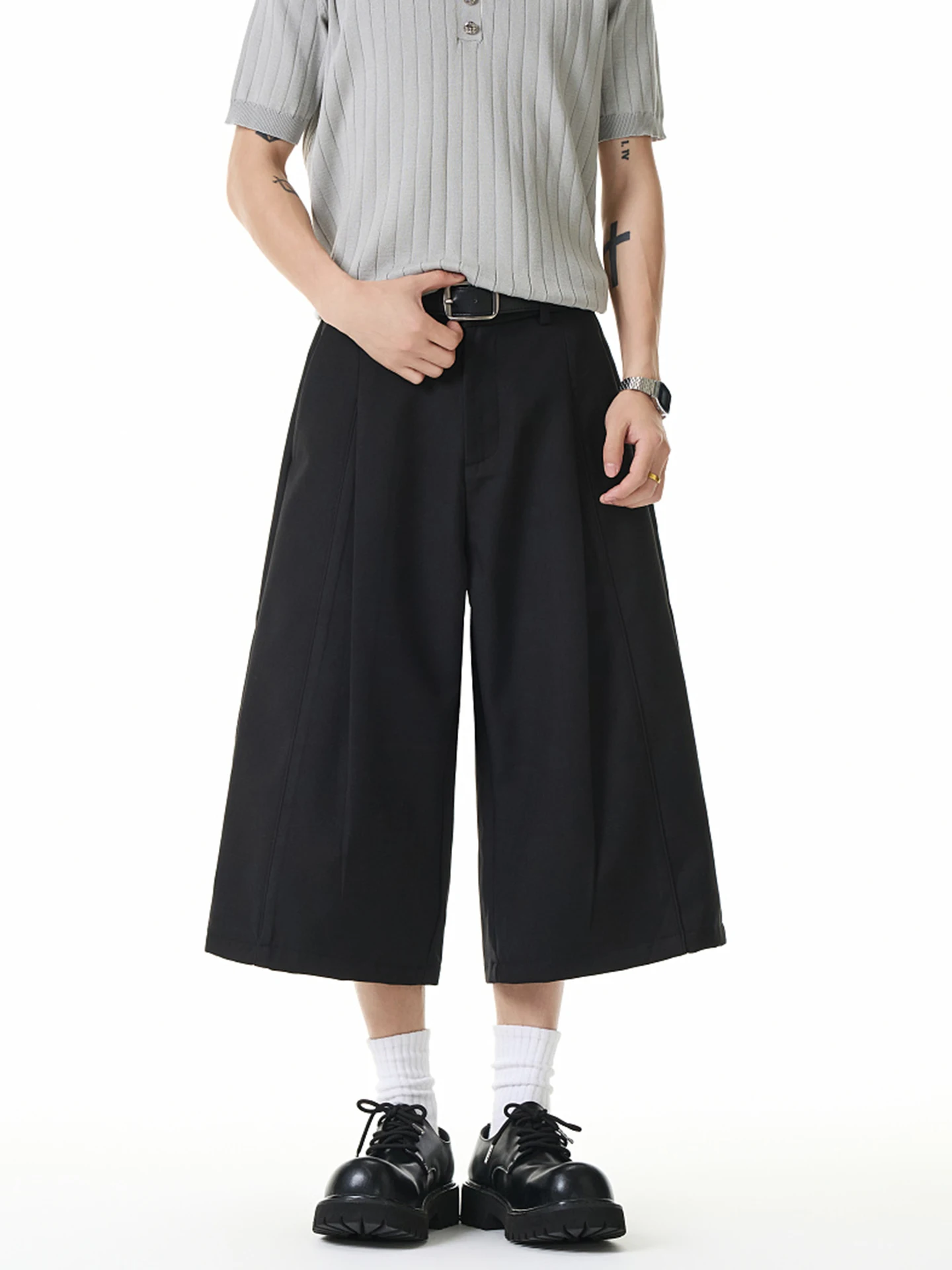 BETEBULE American High Street Retro Color Pleated Design Loose Wide Leg Seven Casual Suit Pants Men Summer
BETEBULE American High Street Retro Color Pleated Design Loose Wide Leg Seven Casual Suit Pants Men Summer
