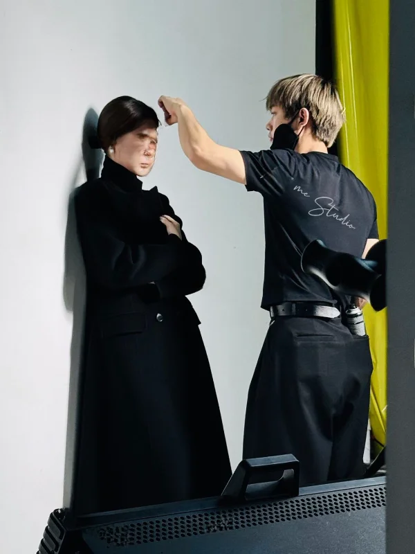 Женское пальто из чистой шерсти с приталенным силуэтом и расклешенным подолом, утепленное, с длинными рукавами, на одной пуговице, для деловых женщин
Женское пальто из чистой шерсти с приталенным силуэтом и расклешенным подолом, утепленное, с длинными рукавами, на одной пуговице, для деловых женщин