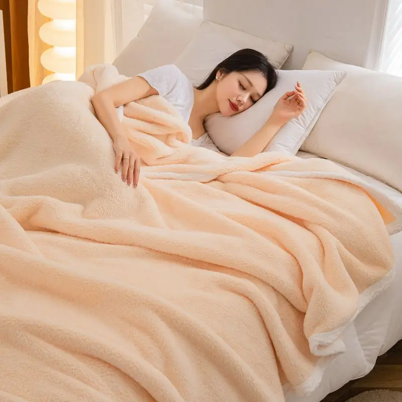 Blanket Summer Office Nap Blanket Bed with Lunch Break Blanket Coral Fleece Small Blanket Air-conditioning Blanket
Blanket Summer Office Nap Blanket Bed with Lunch Break Blanket Coral Fleece Small Blanket Air-conditioning Blanket