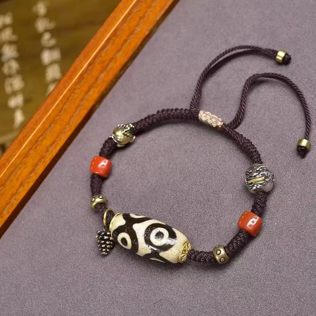 Xizang Jiuyan Tianzhu Bracelet Old Mine Natural Agate Hand Rope For Men And Women Holiday Gifts
Xizang Jiuyan Tianzhu Bracelet Old Mine Natural Agate Hand Rope For Men And Women Holiday Gifts