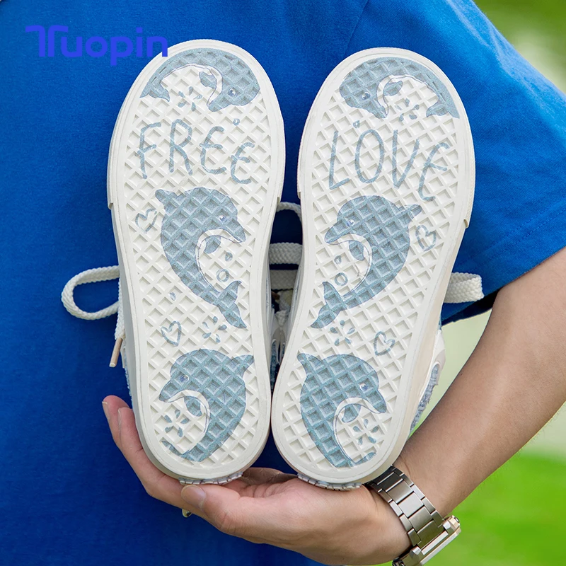 TuoPin Protect the ocean series Dolphin women's casual shoes Blue pink mix creative design women's shoes trend women's sneakers
TuoPin Protect the ocean series Dolphin women's casual shoes Blue pink mix creative design women's shoes trend women's sneakers