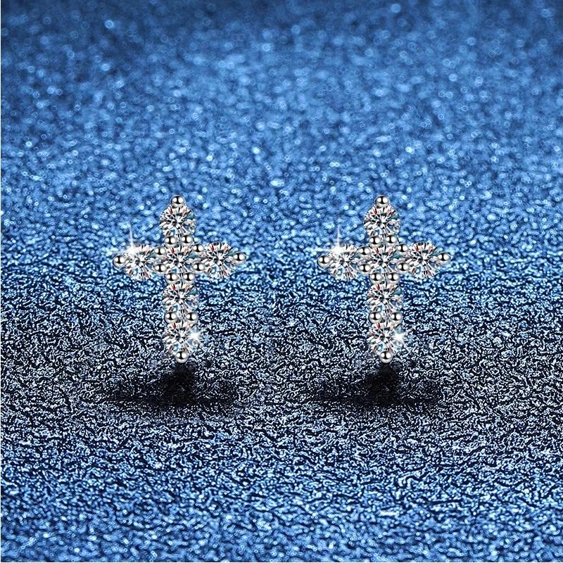 S925 pure silver minimalist Korean version cross moissanite earrings D color 36 points moissanite earrings for women
S925 pure silver minimalist Korean version cross moissanite earrings D color 36 points moissanite earrings for women