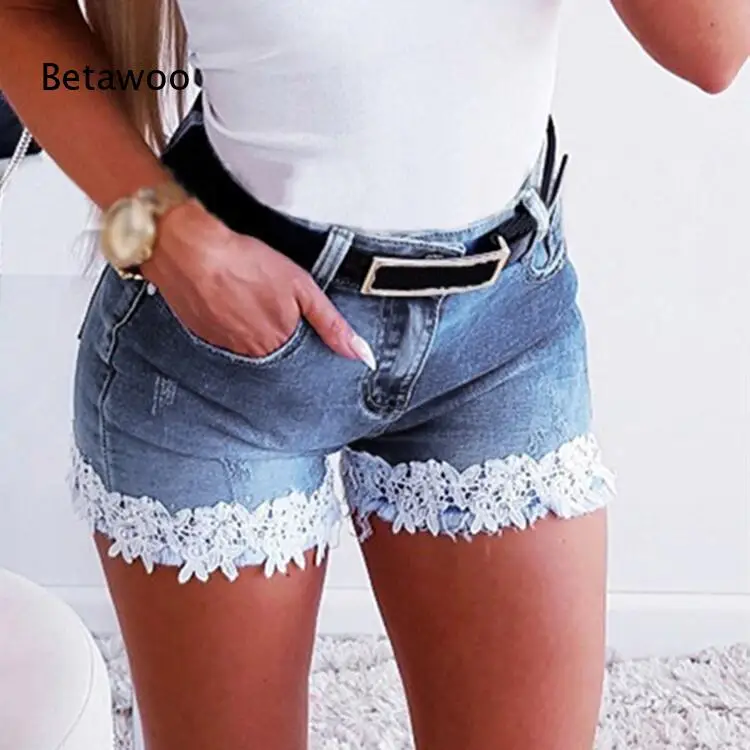 Women's High Waist Denim Shorts with Lace Trim Hem and Belt, Sexy Summer Ripped Jean Hot Pants for Beach Party Clubwear Outfits
Women's High Waist Denim Shorts with Lace Trim Hem and Belt, Sexy Summer Ripped Jean Hot Pants for Beach Party Clubwear Outfits