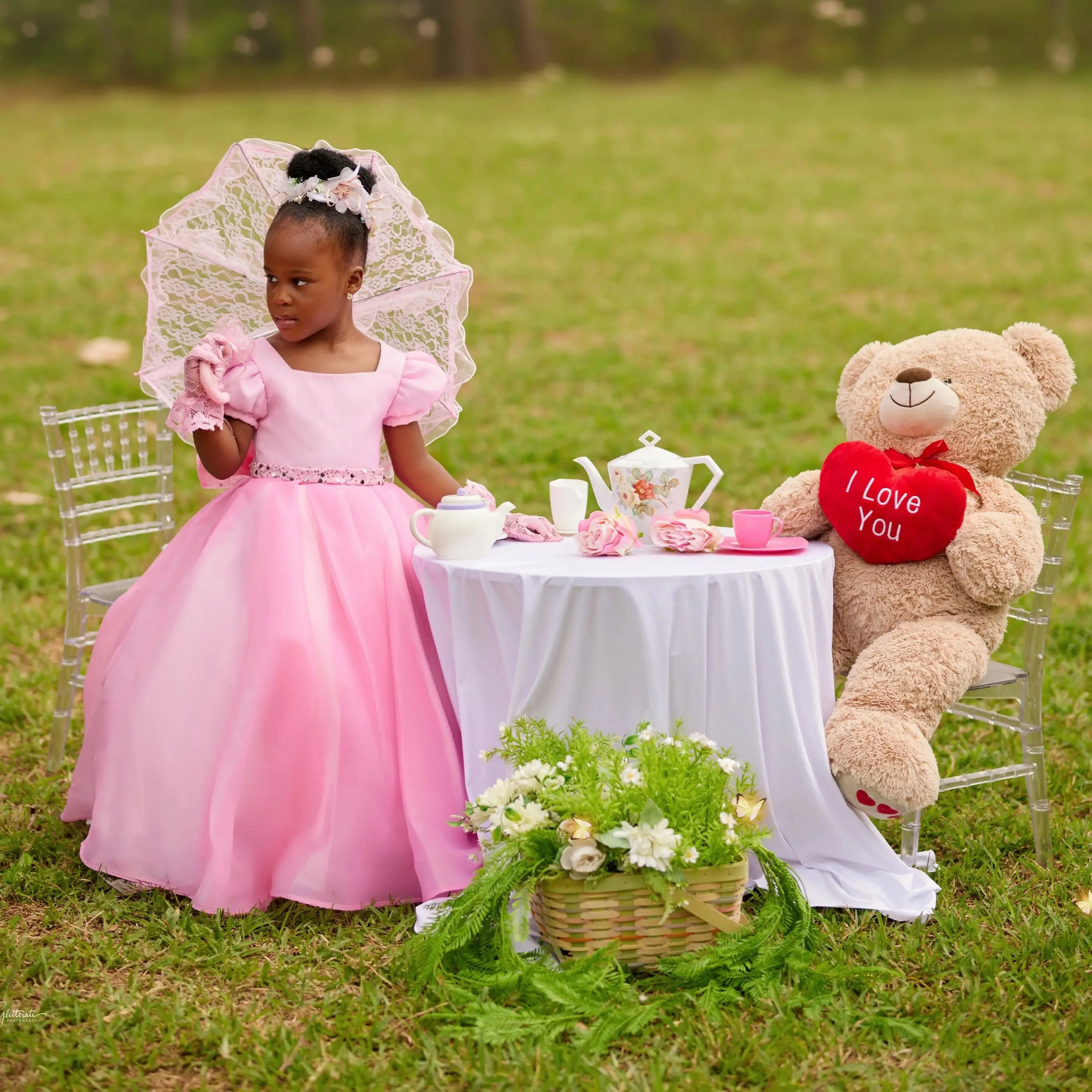Pink Ball Gown Flower Girl Dresses Customized Beading Children Birthday Party Gowns Square Neck Kids Wedding Dress
Pink Ball Gown Flower Girl Dresses Customized Beading Children Birthday Party Gowns Square Neck Kids Wedding Dress