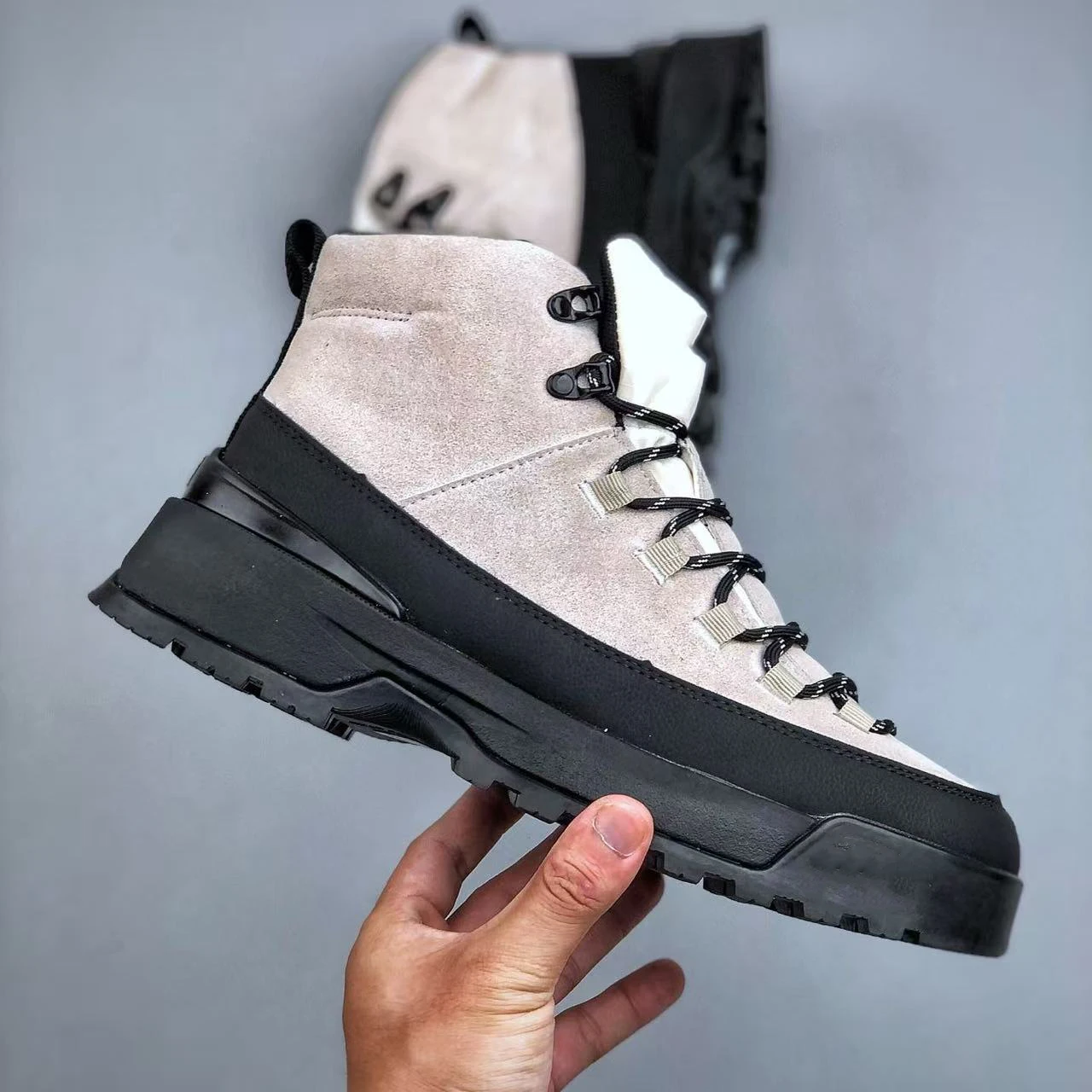 New Arrivals 2025 Best-Selling Unisex Breathable Premium Anti-Slip Walking Shoes Casual Shoes Very Good
New Arrivals 2025 Best-Selling Unisex Breathable Premium Anti-Slip Walking Shoes Casual Shoes Very Good