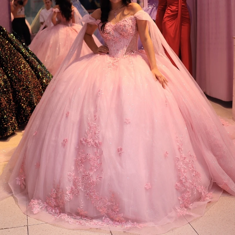 Pink Shiny Quinceanera Dresses Ball Gown Off The Shoulder Applique Lace Beading Tull Party Birthday Sweet 16 Dress Vestidos 15
Pink Shiny Quinceanera Dresses Ball Gown Off The Shoulder Applique Lace Beading Tull Party Birthday Sweet 16 Dress Vestidos 15