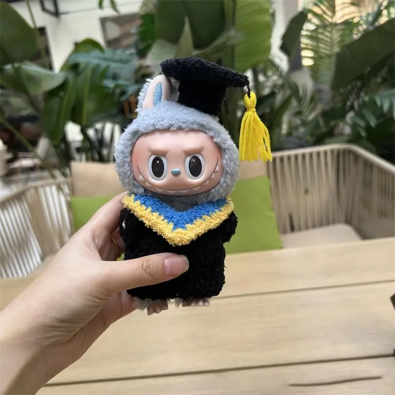 2025 New Clothes for Graduation Outfit for 17cm Labubu Doll \u2013 Handmade Academic Gown Set \u2013 Collector's Gift for Gradua
2025 New Clothes for Graduation Outfit for 17cm Labubu Doll \u2013 Handmade Academic Gown Set \u2013 Collector's Gift for Gradua