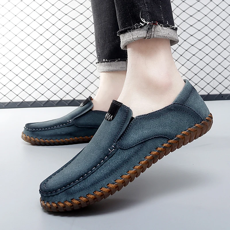 Простые и стильные мужские повседневные туфли ручной работы, качественные низкие туфли без шнуровки, нескользящие, для путешествий и вождения, с круглым носком, деловые лоферы.
Простые и стильные мужские повседневные туфли ручной работы, качественные низкие туфли без шнуровки, нескользящие, для путешествий и вождения, с круглым носком, деловые лоферы.