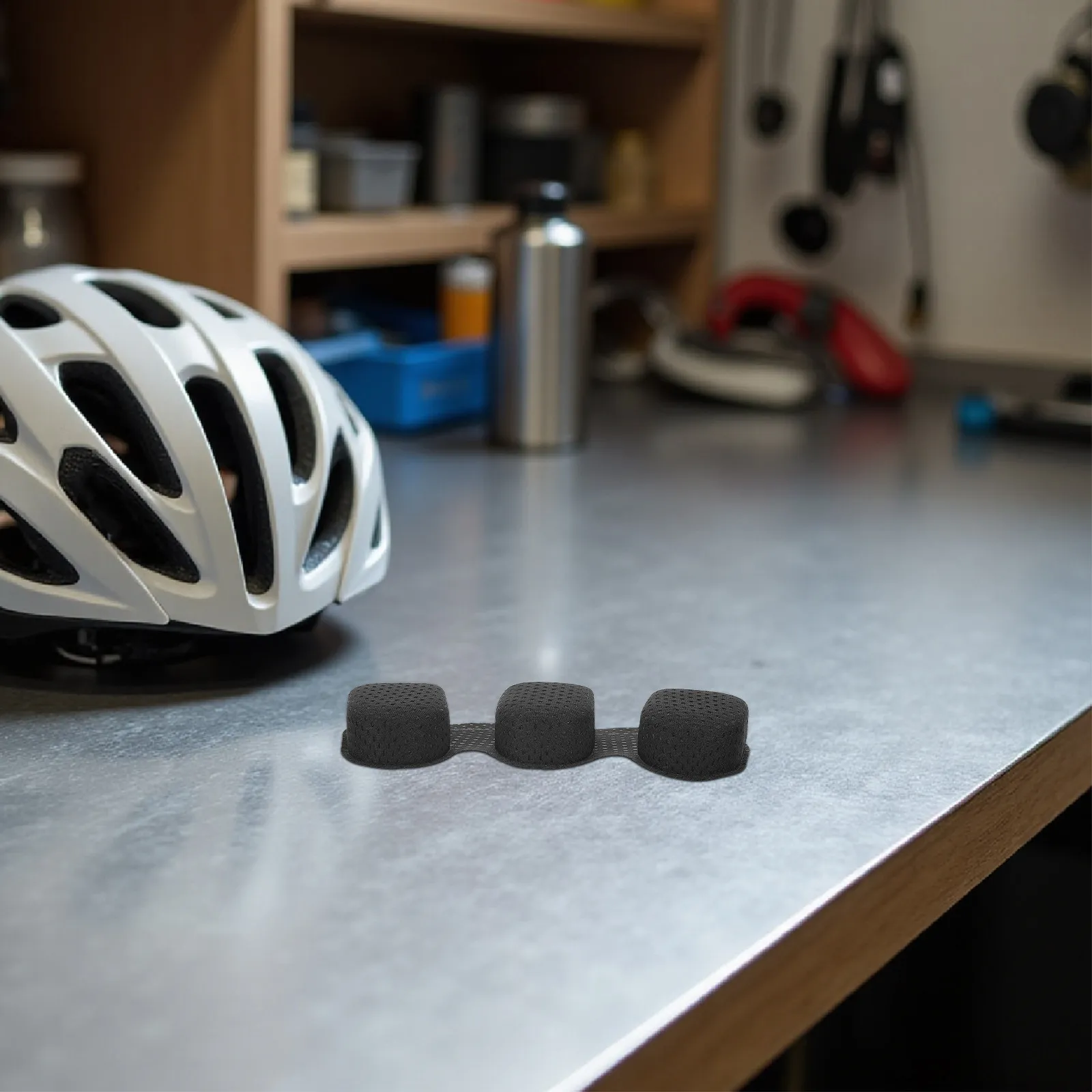 3Pcs Liner Pads Breathable Sponge Inserts for Bike Motorcycle Cycling Helmets Sweat Absorbing Quick Detach Comfort
3Pcs Liner Pads Breathable Sponge Inserts for Bike Motorcycle Cycling Helmets Sweat Absorbing Quick Detach Comfort