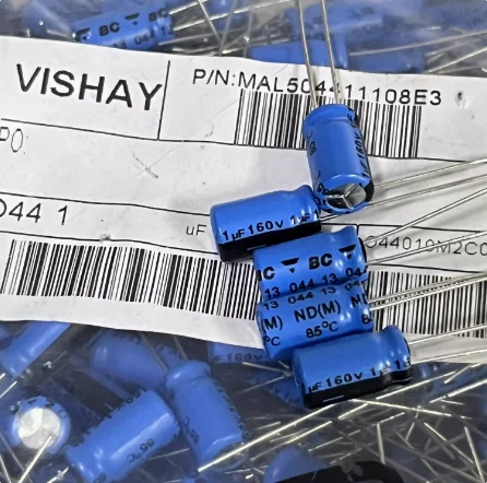 20pcs/lot Original VISHAY BC 044 series 1UF 160V 6.3x11mm audiophile electrolytic capacitor free shipping
20pcs/lot Original VISHAY BC 044 series 1UF 160V 6.3x11mm audiophile electrolytic capacitor free shipping