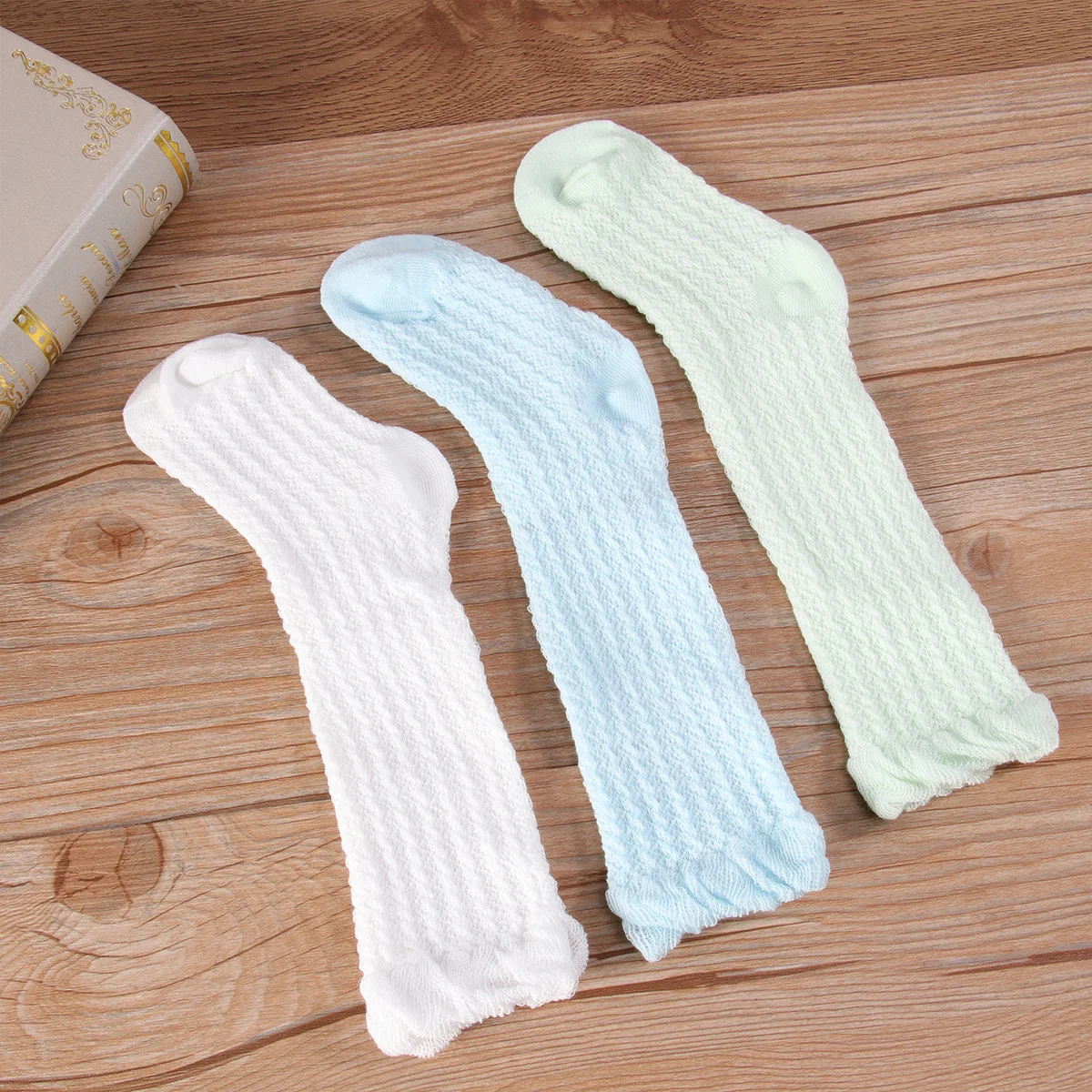3Pairs Baby Long Socks Anti Mosquito Summer Breathable Cotton Socks Soft Durable Non Slip for 0-1 Year Boys Assorted Colors 
3Pairs Baby Long Socks Anti Mosquito Summer Breathable Cotton Socks Soft Durable Non Slip for 0-1 Year Boys Assorted Colors