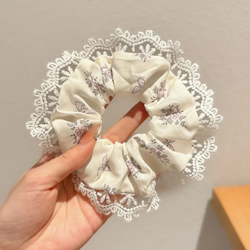 New Style Silk Scarf with Bow, Scrunchie, High-End Square Scarf Hair Accessory, Korean Style Light Luxury Hair Tie, Wholesale
New Style Silk Scarf with Bow, Scrunchie, High-End Square Scarf Hair Accessory, Korean Style Light Luxury Hair Tie, Wholesale