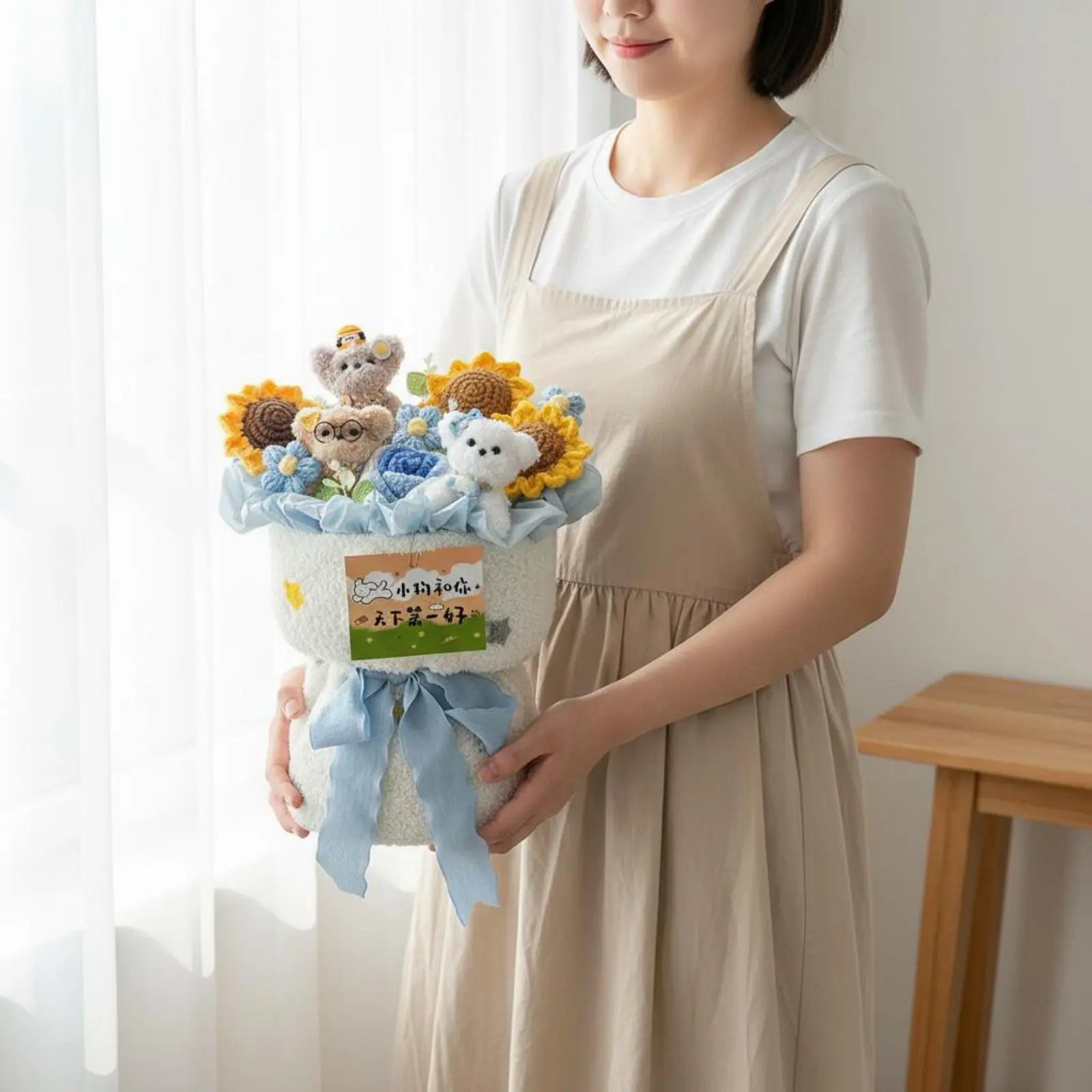 Композиция из трубчатых цветов в виде щенка, милый дизайн, подарочный набор, искусственные цветы для мамы, на годовщину
Композиция из трубчатых цветов в виде щенка, милый дизайн, подарочный набор, искусственные цветы для мамы, на годовщину