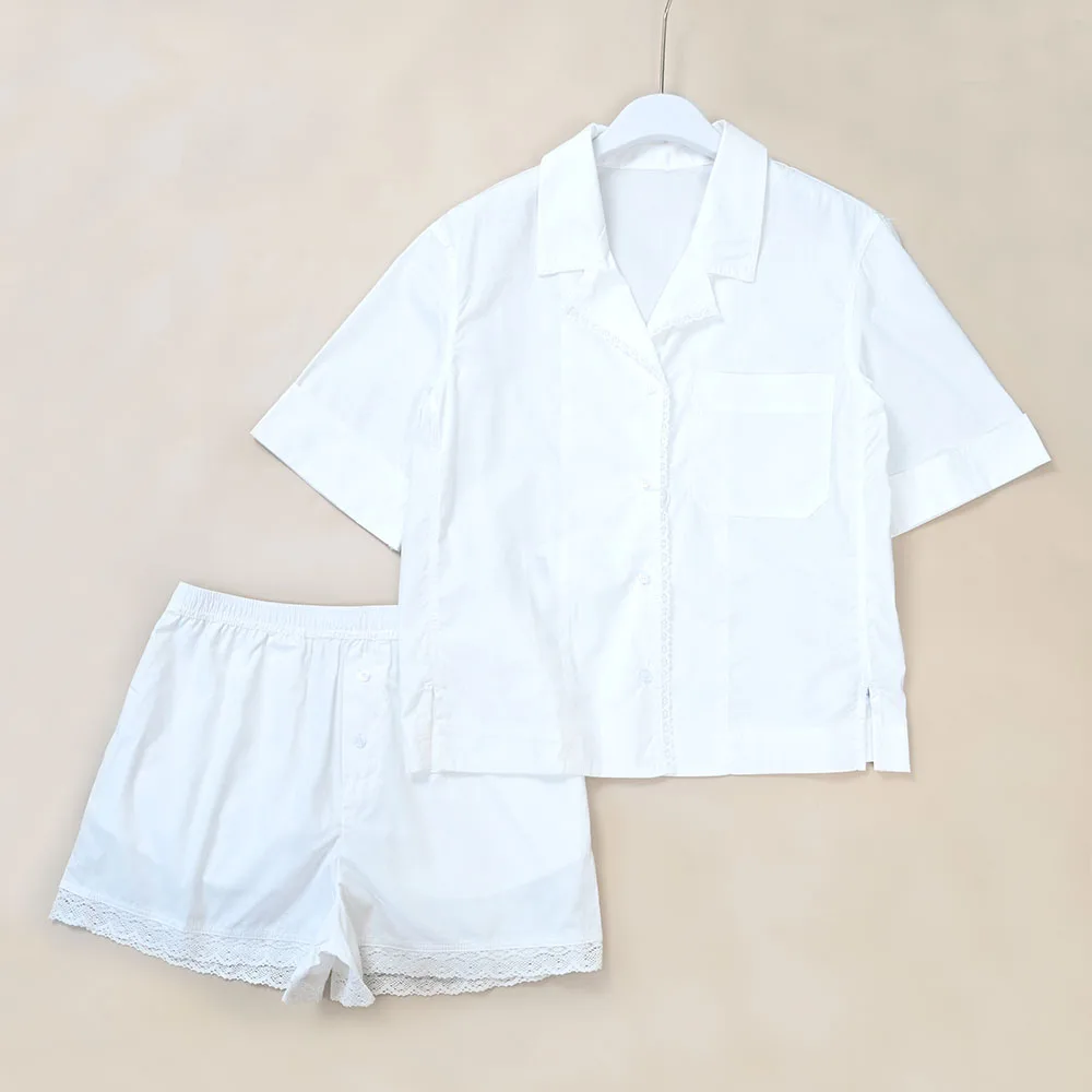 Summer New Women's Collared White Button Shirt Lace Trim Shorts Two-Piece Set Regular Sleeve Length Short Waist Type mid Waist
Summer New Women's Collared White Button Shirt Lace Trim Shorts Two-Piece Set Regular Sleeve Length Short Waist Type mid Waist