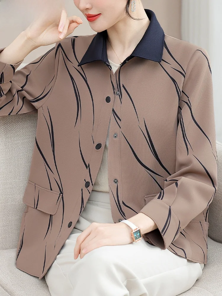 Faionable Casual Women's Jaet Middle-Aged And ly Spring Autumn Windbreaker Sli High-End Outerwear Top for Mom
Faionable Casual Women's Jaet Middle-Aged And ly Spring Autumn Windbreaker Sli High-End Outerwear Top for Mom