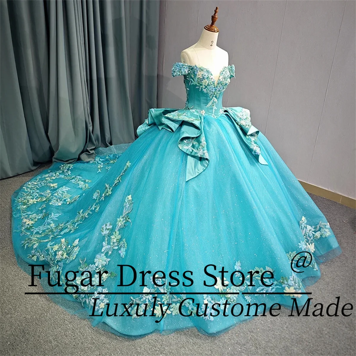 Блестящие блестящие платья Quinceanera по индивидуальному заказу, модные цветочные аппликации, бальное платье принцессы с открытыми плечами, Vestidos de 15quincea Produk
Блестящие блестящие платья Quinceanera по индивидуальному заказу, модные цветочные аппликации, бальное платье принцессы с открытыми плечами, Vestidos de 15quincea Produk