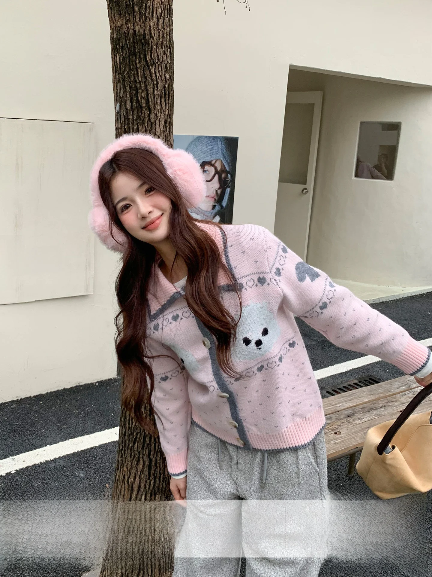 Вязаный открытый кардиган на тему Cisas, женский свободный свитер с воротником, верхняя одежда, корейский прямой полиэстер с принтом в трубке...
Вязаный открытый кардиган на тему Cisas, женский свободный свитер с воротником, верхняя одежда, корейский прямой полиэстер с принтом в трубке...