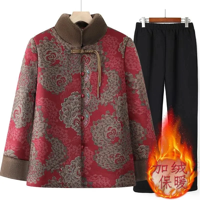 Middle Aged Mother Large Size 5XL Parkas Coat Winter Feminine Cotton Padded Outwear 2025 Ladies Long Sleeved Down Cotton Jacket
Middle Aged Mother Large Size 5XL Parkas Coat Winter Feminine Cotton Padded Outwear 2025 Ladies Long Sleeved Down Cotton Jacket