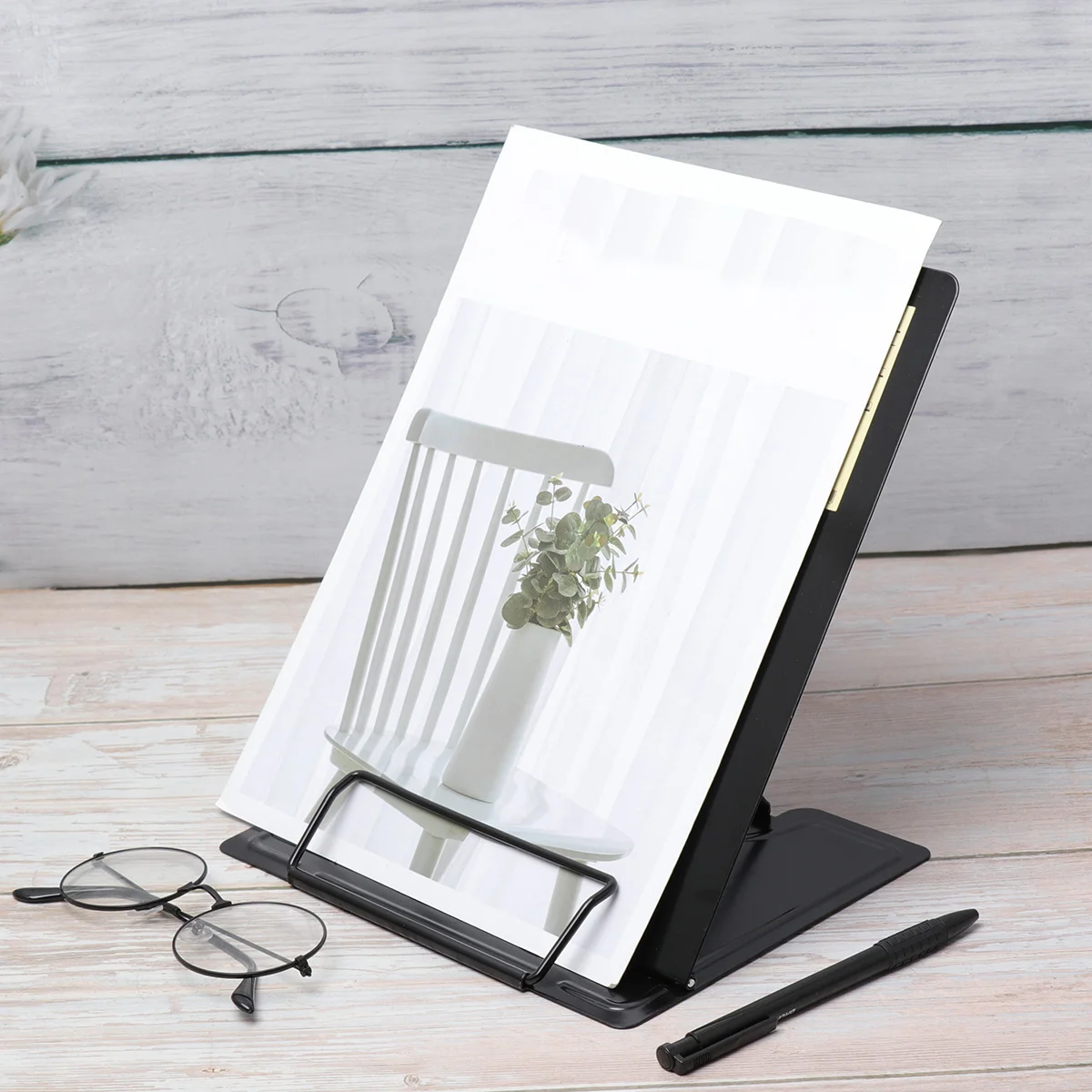 Metal Book Stand Adjustable Reading Holder For Books Tablets Music Sheets Lightweight Rack Home Office Dorm Use Size L
Metal Book Stand Adjustable Reading Holder For Books Tablets Music Sheets Lightweight Rack Home Office Dorm Use Size L