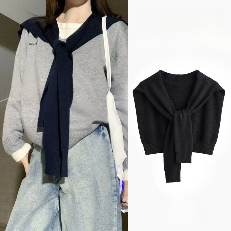 Black Knitted Shawl Women's Outerwear Spring Autumn Summer Lightweight Climate-Controlled Room Neck Protection Fashionable Ve...
Black Knitted Shawl Women's Outerwear Spring Autumn Summer Lightweight Climate-Controlled Room Neck Protection Fashionable Ve...