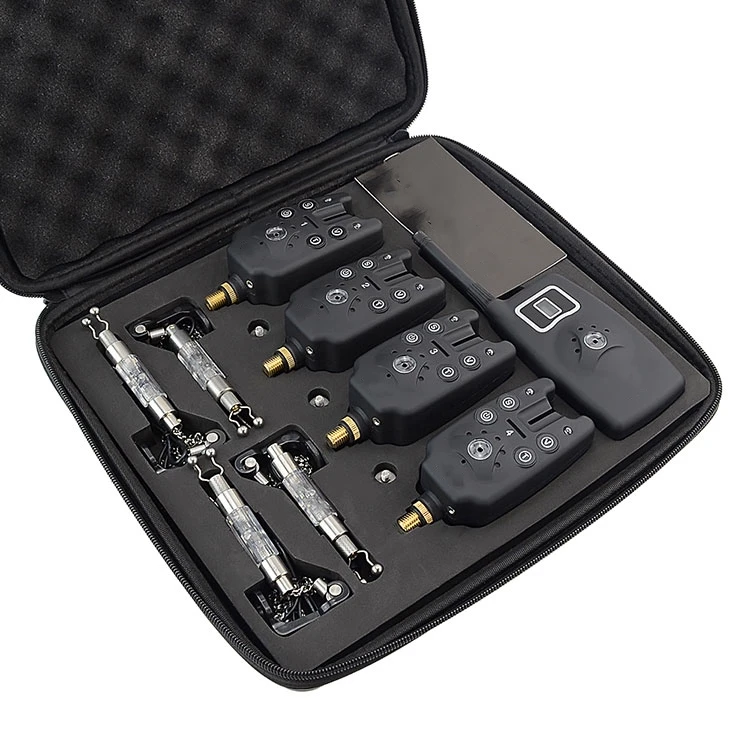 Беспроводной сигнализатор поклевки 1+4 с 4 светящимися свингерами в EVA-кейсе для ловли карпа
Беспроводной сигнализатор поклевки 1+4 с 4 светящимися свингерами в EVA-кейсе для ловли карпа