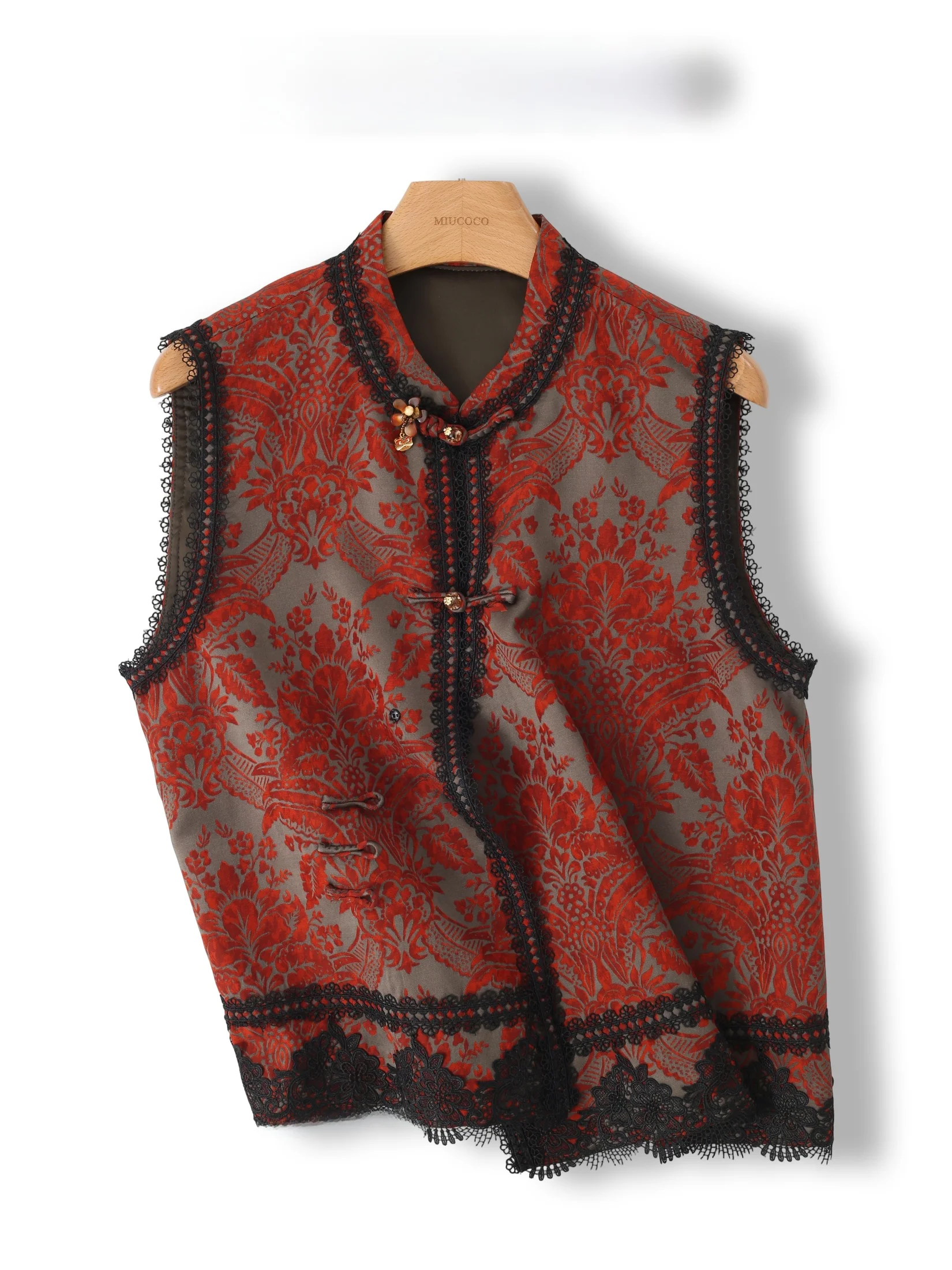 High Quality Chinese Style Women's Jacket with Lace Trim Embroidered Flowers Stand Collar Button up Sleeveless Top
High Quality Chinese Style Women's Jacket with Lace Trim Embroidered Flowers Stand Collar Button up Sleeveless Top