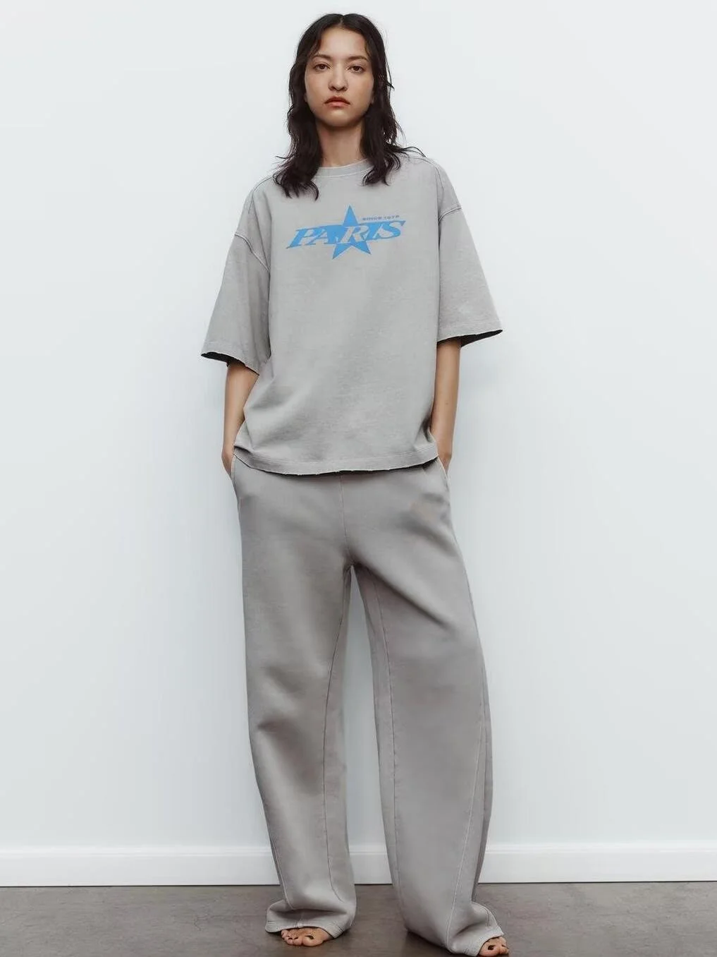 Весна-лето Новое поступление, свободная футболка в американском стиле ретро с принтом Wa Effect ort Sve, женская повседневная хлопковая футболка
Весна-лето Новое поступление, свободная футболка в американском стиле ретро с принтом Wa Effect ort Sve, женская повседневная хлопковая футболка