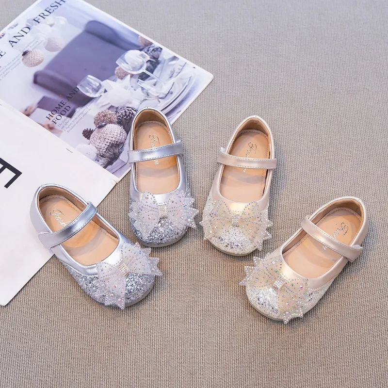 Girls Leather Shoes for Party Wedding Children Glitter Mary Jane Shoes with Bow-knot Soft Sole Kids Princess Performance Shoes
Girls Leather Shoes for Party Wedding Children Glitter Mary Jane Shoes with Bow-knot Soft Sole Kids Princess Performance Shoes