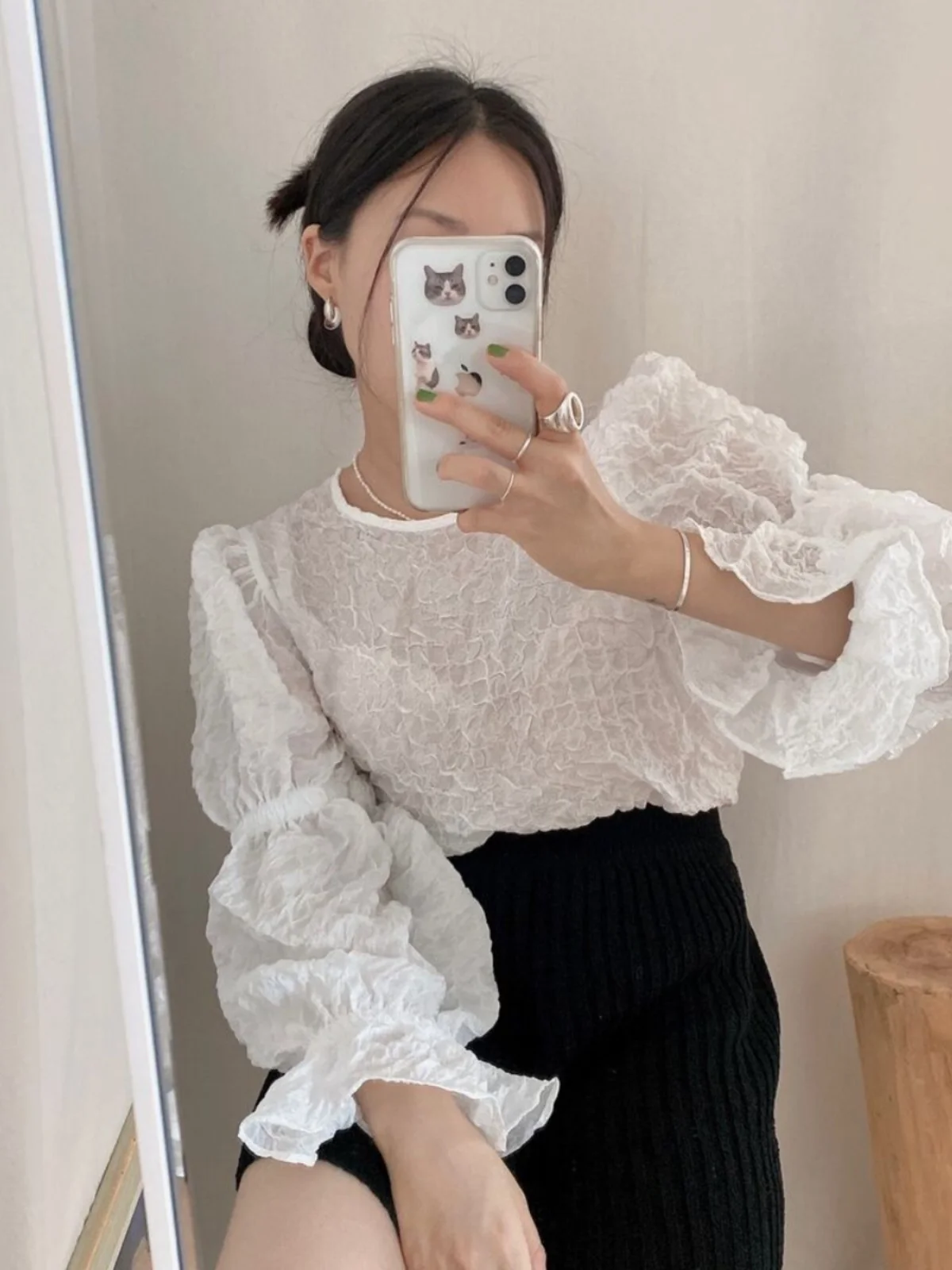 Chic White Bubble Sve round Ne Women's irt Korean Sle Spring Faion Lantern Sve ort Length Color Blouse
Chic White Bubble Sve round Ne Women's irt Korean Sle Spring Faion Lantern Sve ort Length Color Blouse