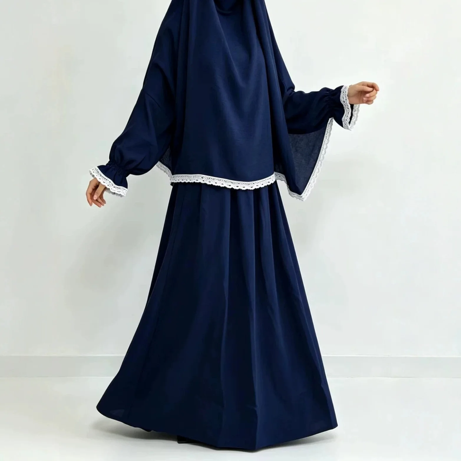 Eid Top Skirts 2 Piece Set Women Ramadan Lace Blouse Long Skirt Suit Morocco Dubai Islam Modest Ensemble Muslim Arabic Outfits
Eid Top Skirts 2 Piece Set Women Ramadan Lace Blouse Long Skirt Suit Morocco Dubai Islam Modest Ensemble Muslim Arabic Outfits