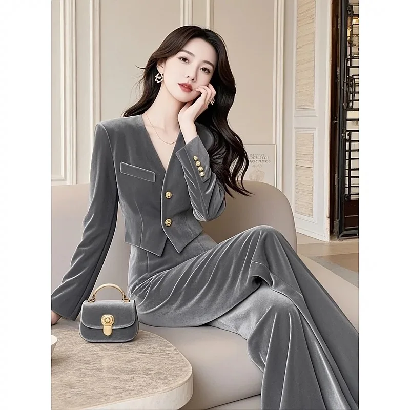Sweet Hot Girl Suit Women's Autumn Velvet Long-sleeved Coat High Waist Wide Leg Pants Two-piece Set Fashion Female Clothes
Sweet Hot Girl Suit Women's Autumn Velvet Long-sleeved Coat High Waist Wide Leg Pants Two-piece Set Fashion Female Clothes