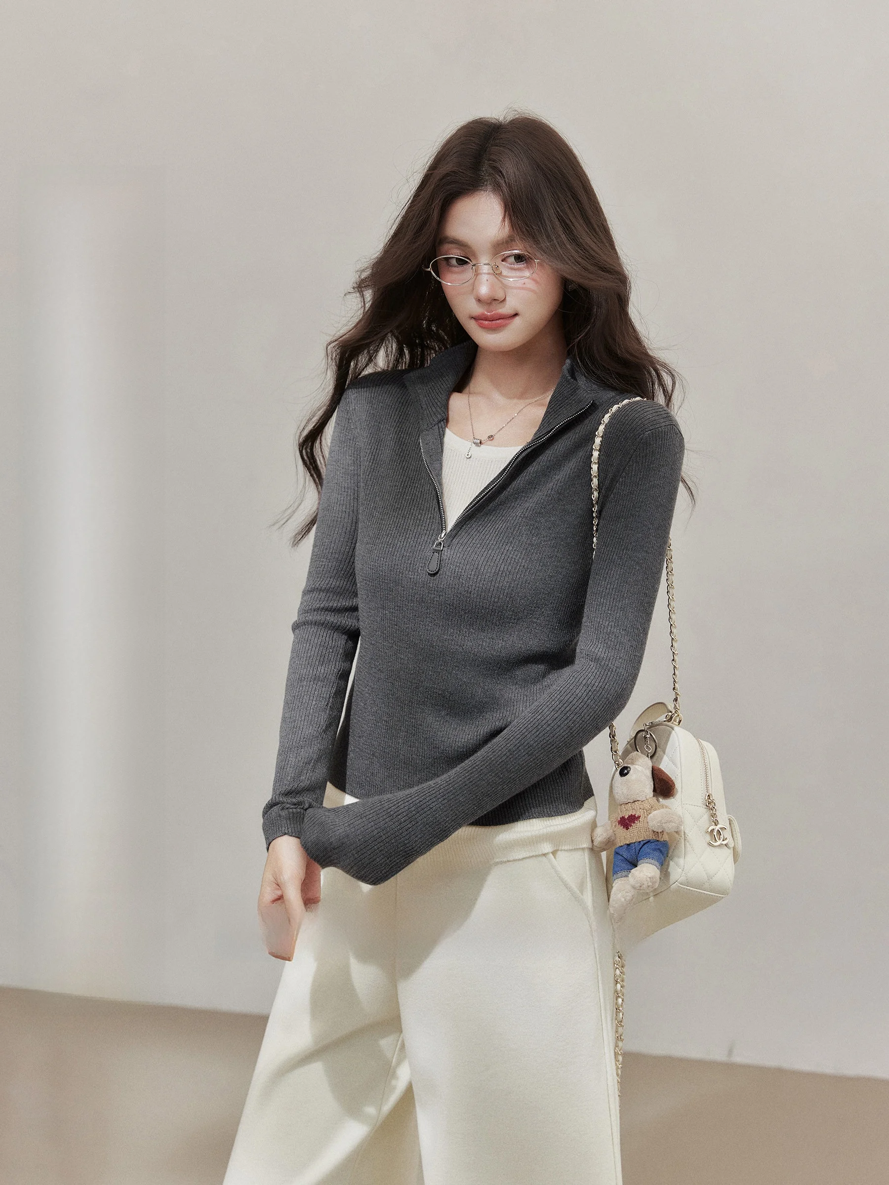 Comfortable Knitwear ey Long Sve V-Ne Fake Two-Piece Base irt Top for plus Size Women Faionable Inner Wear by Wang...
Comfortable Knitwear ey Long Sve V-Ne Fake Two-Piece Base irt Top for plus Size Women Faionable Inner Wear by Wang...