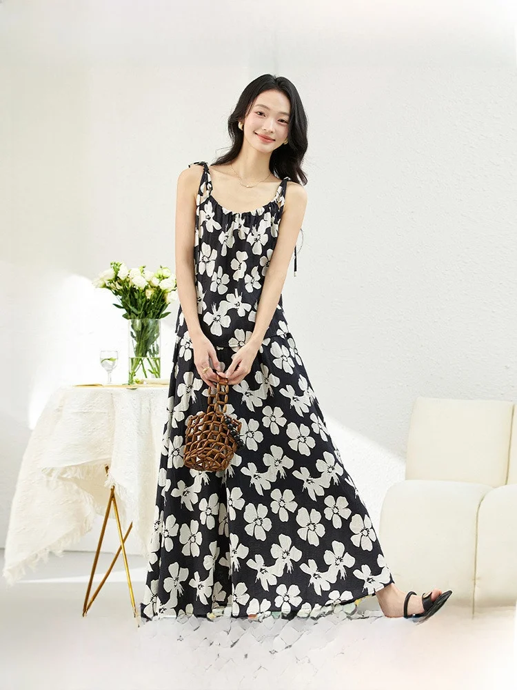 Romantic Floral Mixed Linen Half Skirt Set Women Summer 2026 New Style Strap Top Set Fashionable Two-Piece Ensemble
Romantic Floral Mixed Linen Half Skirt Set Women Summer 2026 New Style Strap Top Set Fashionable Two-Piece Ensemble