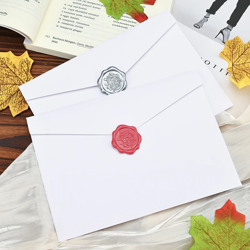 30pcs High-grade 18x13cm White Envelopes for Wedding Invitation Business 250g Texture Paper Stationery Supplies Storage Bag
30pcs High-grade 18x13cm White Envelopes for Wedding Invitation Business 250g Texture Paper Stationery Supplies Storage Bag